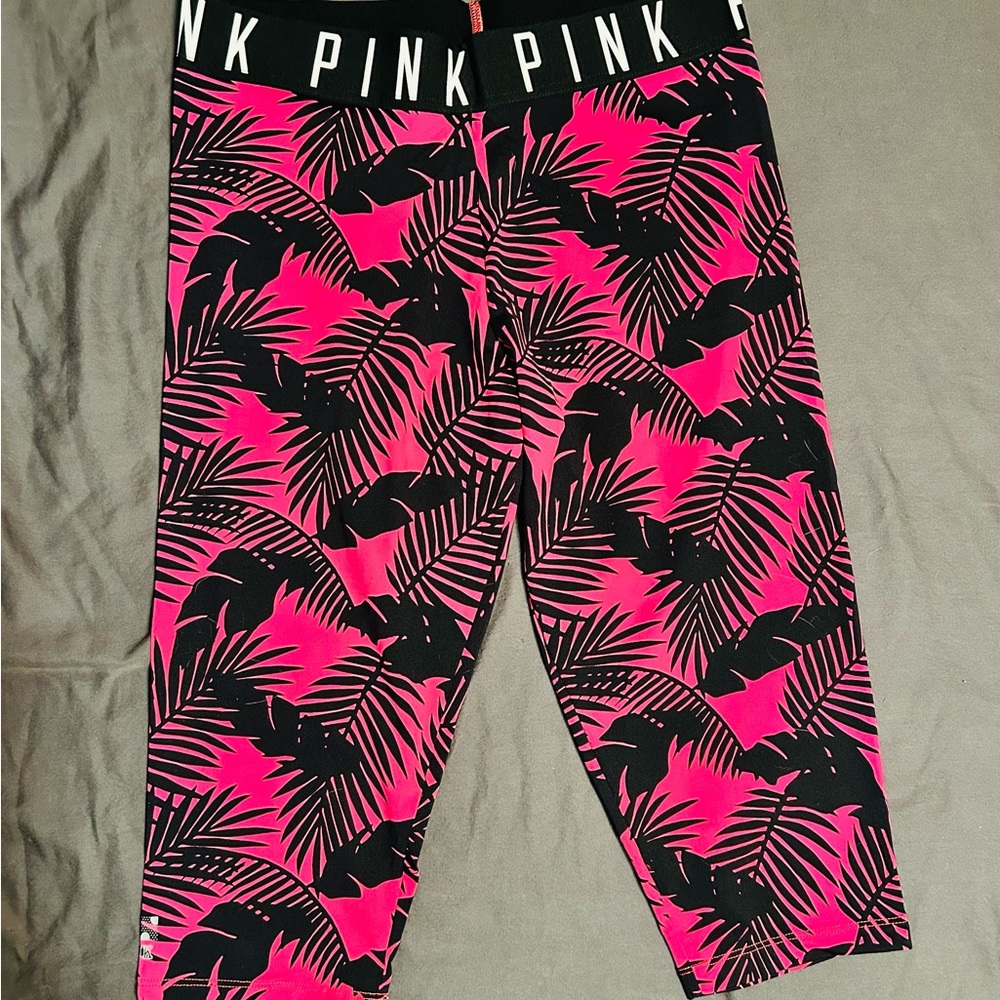 PINK Victoria's Secret Black and Pink Leaf Print Leggings